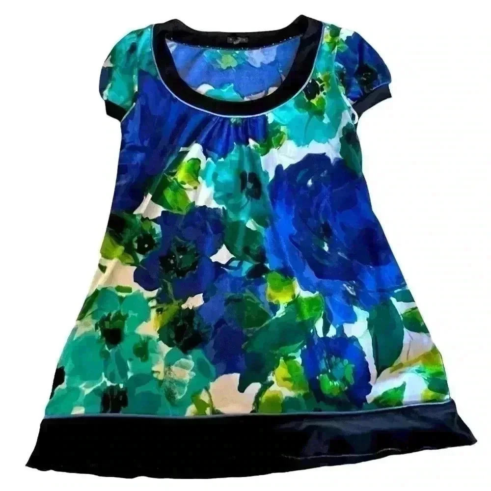 Bright Colorful Maurices Women's Sz M Floral Blouse